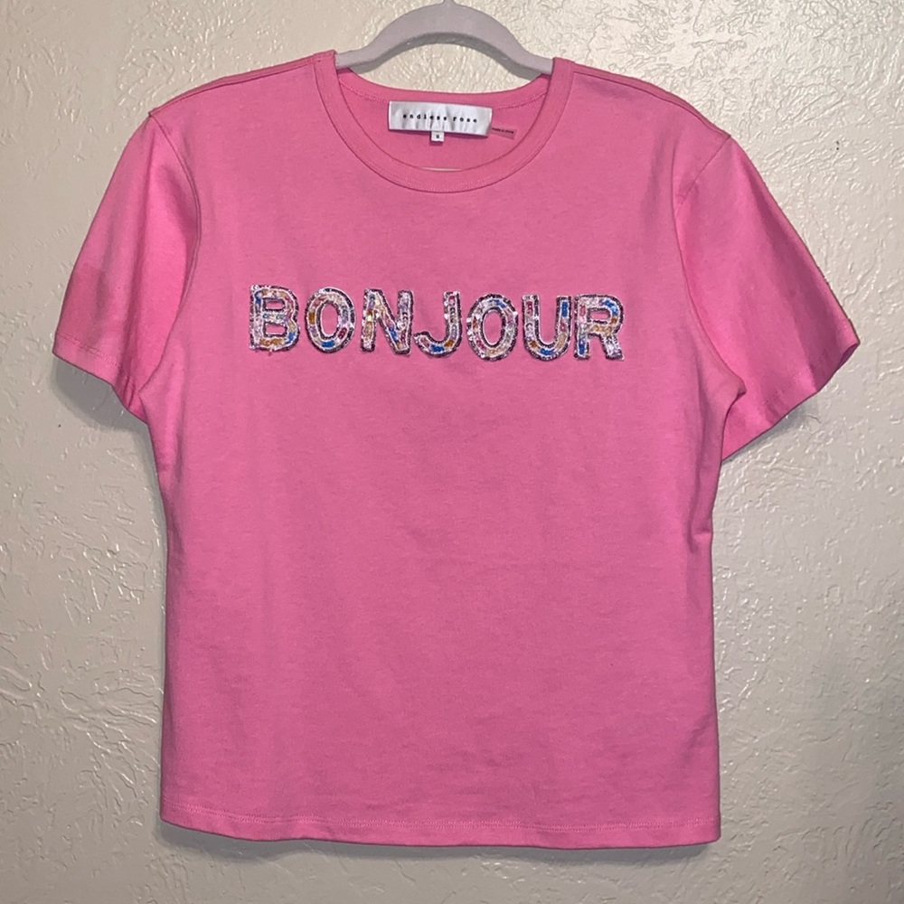 NWOT Endless Rose “bonjour” pink tee size Small
